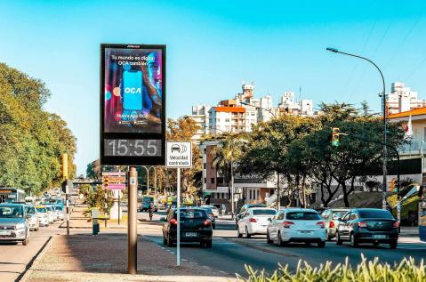 Uruguay - Montevideo - Mobiliario Urbano - Agosto 2019 - Oca